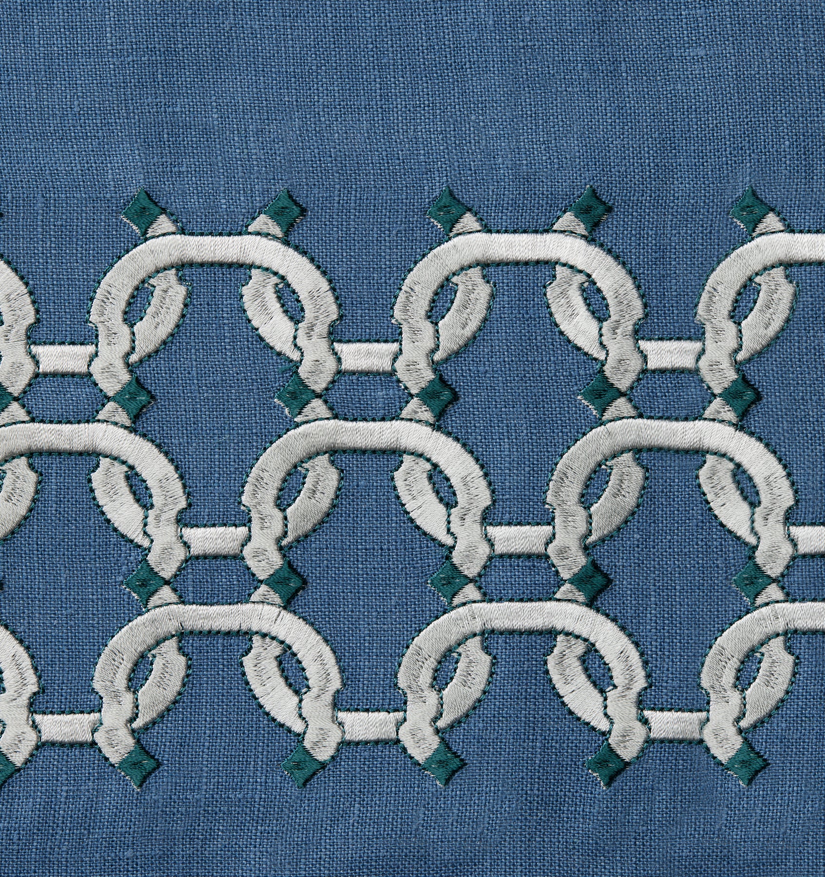 Bardi Decorative Pillow - Image 3