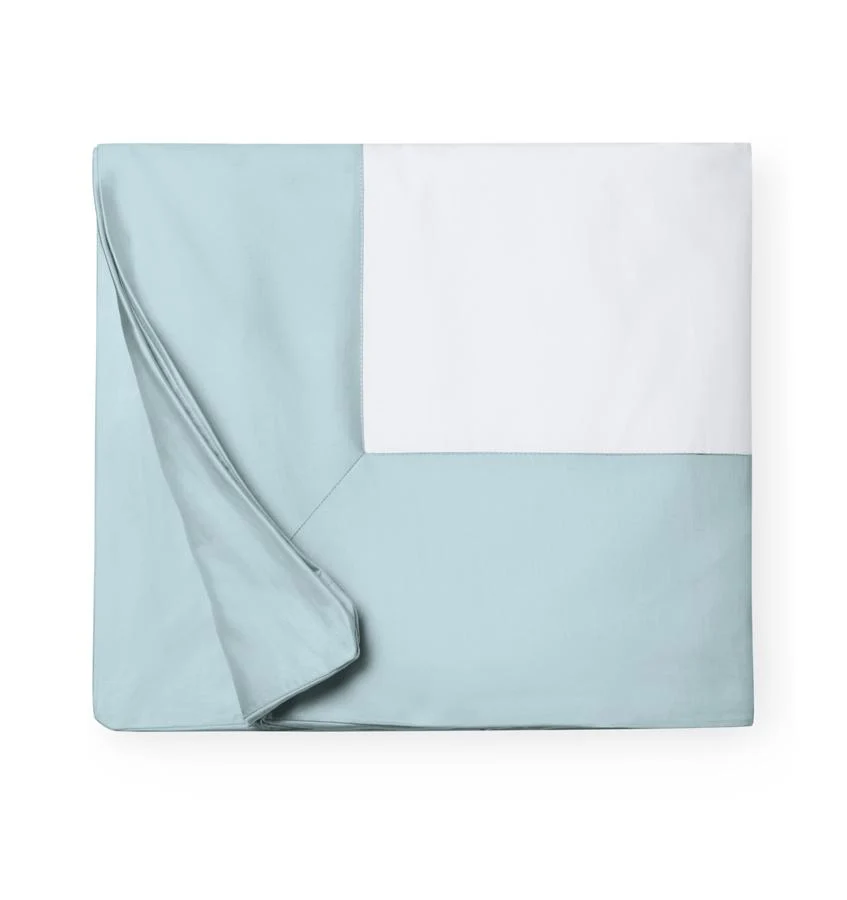 Casida White/Poolside Bedding Bundle