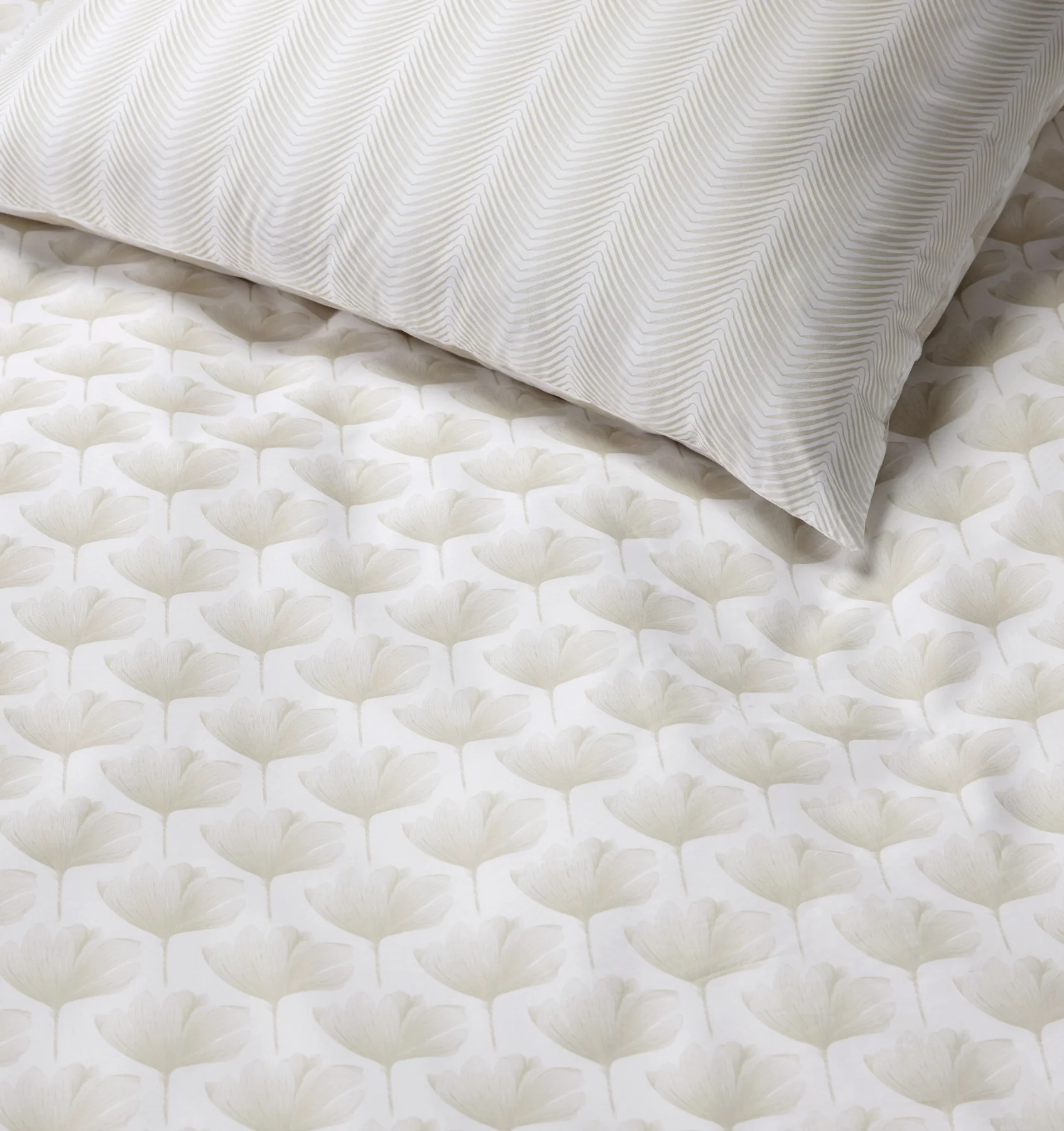 Edna Duvet Cover - Image 7