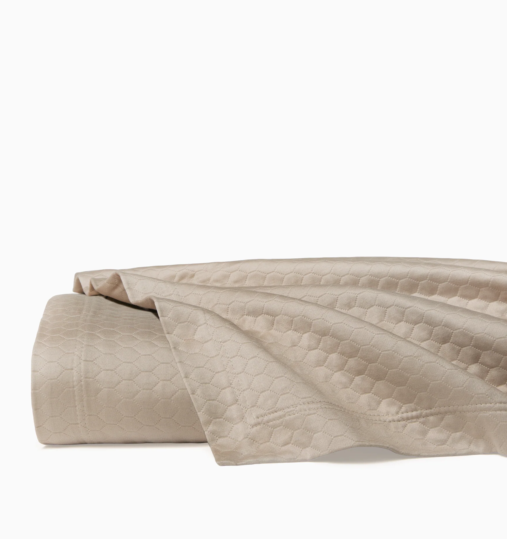 Favo Coverlet - Image 6