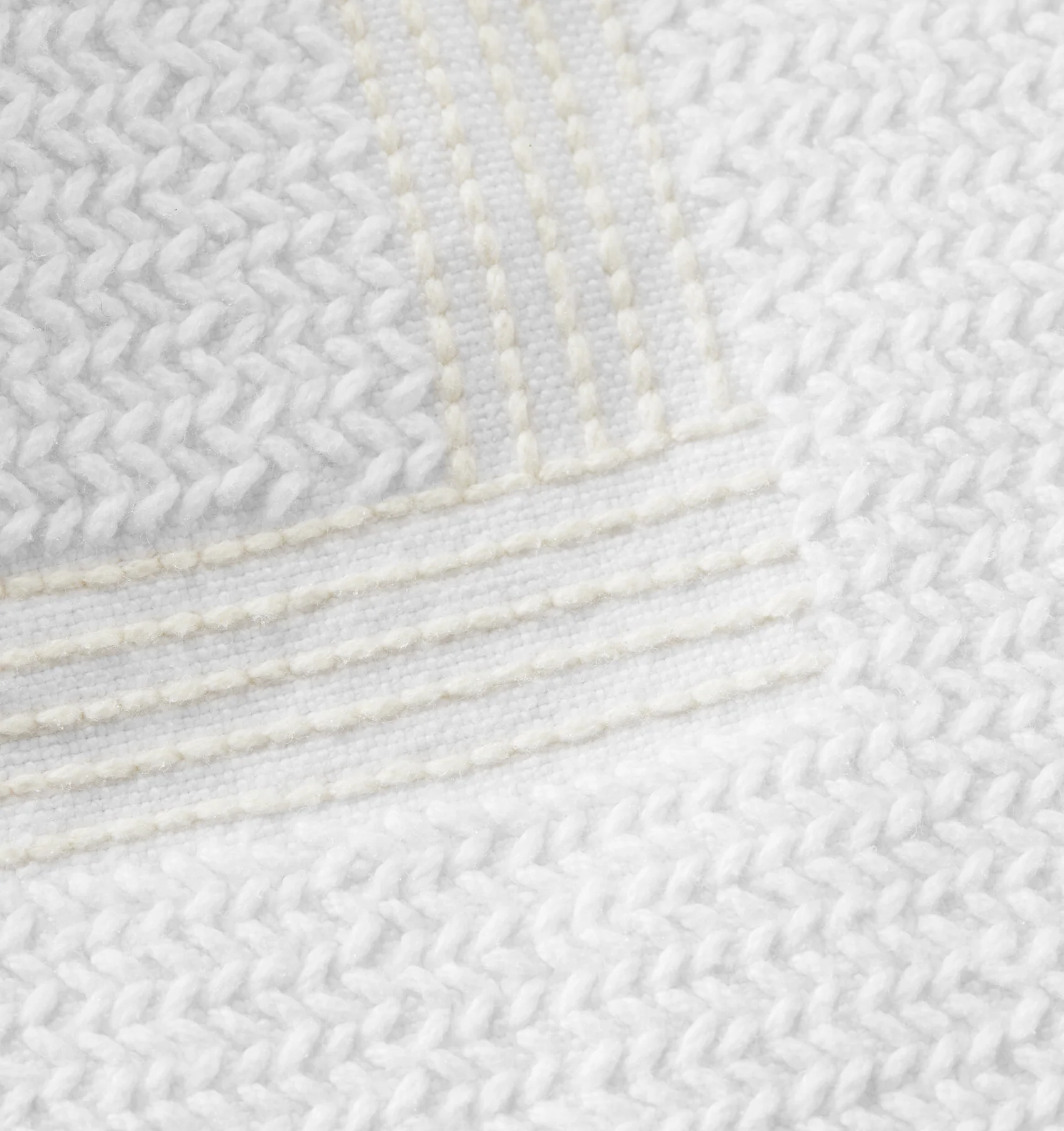 Lindo Bath Rug - Image 20