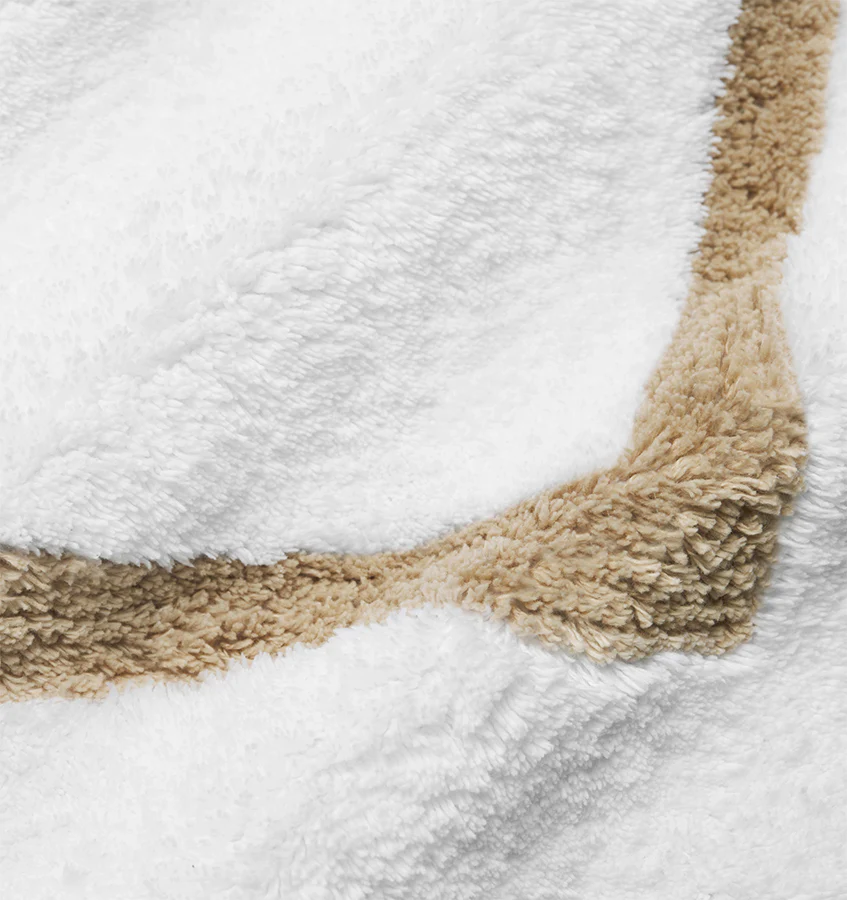 Lindo Bath Rug - Image 23
