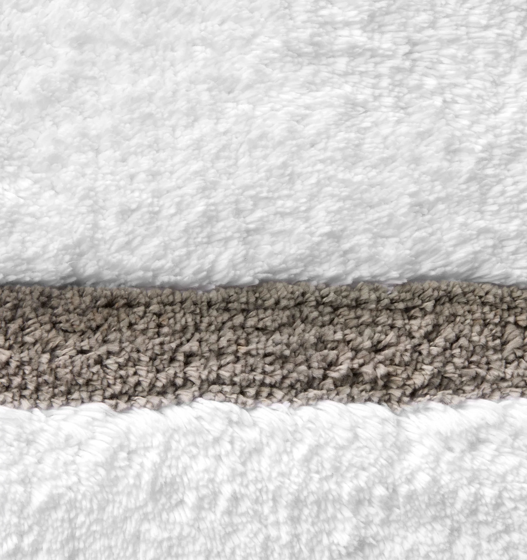 Lindo Bath Rug - Image 33