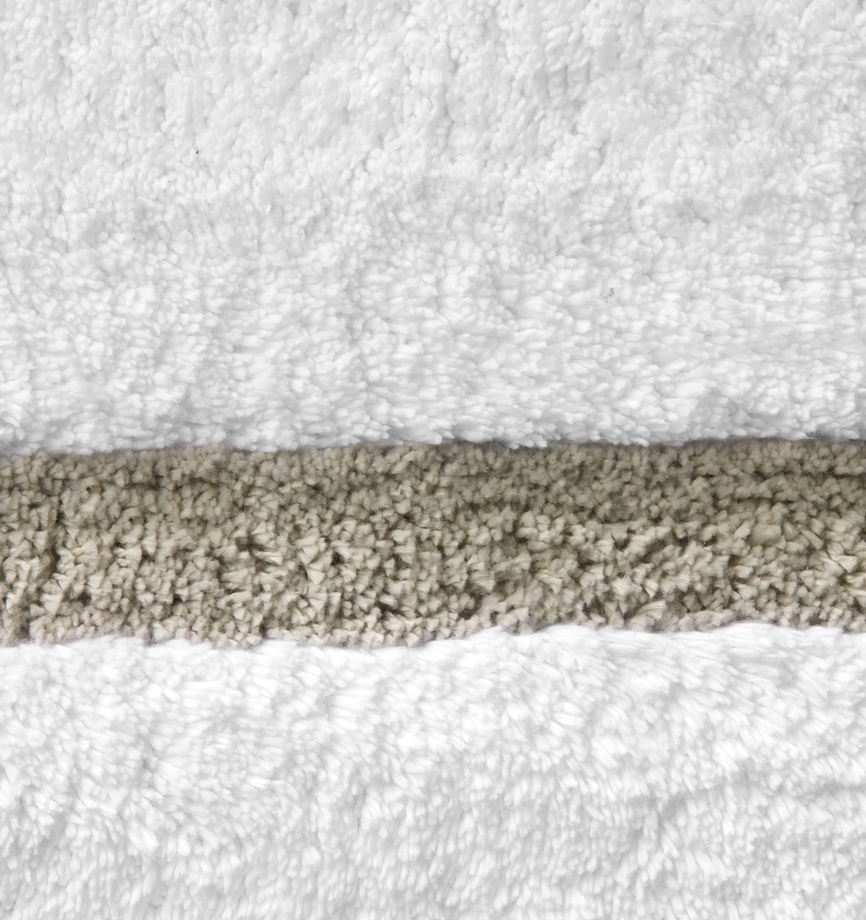 Lindo Bath Rug - Image 34