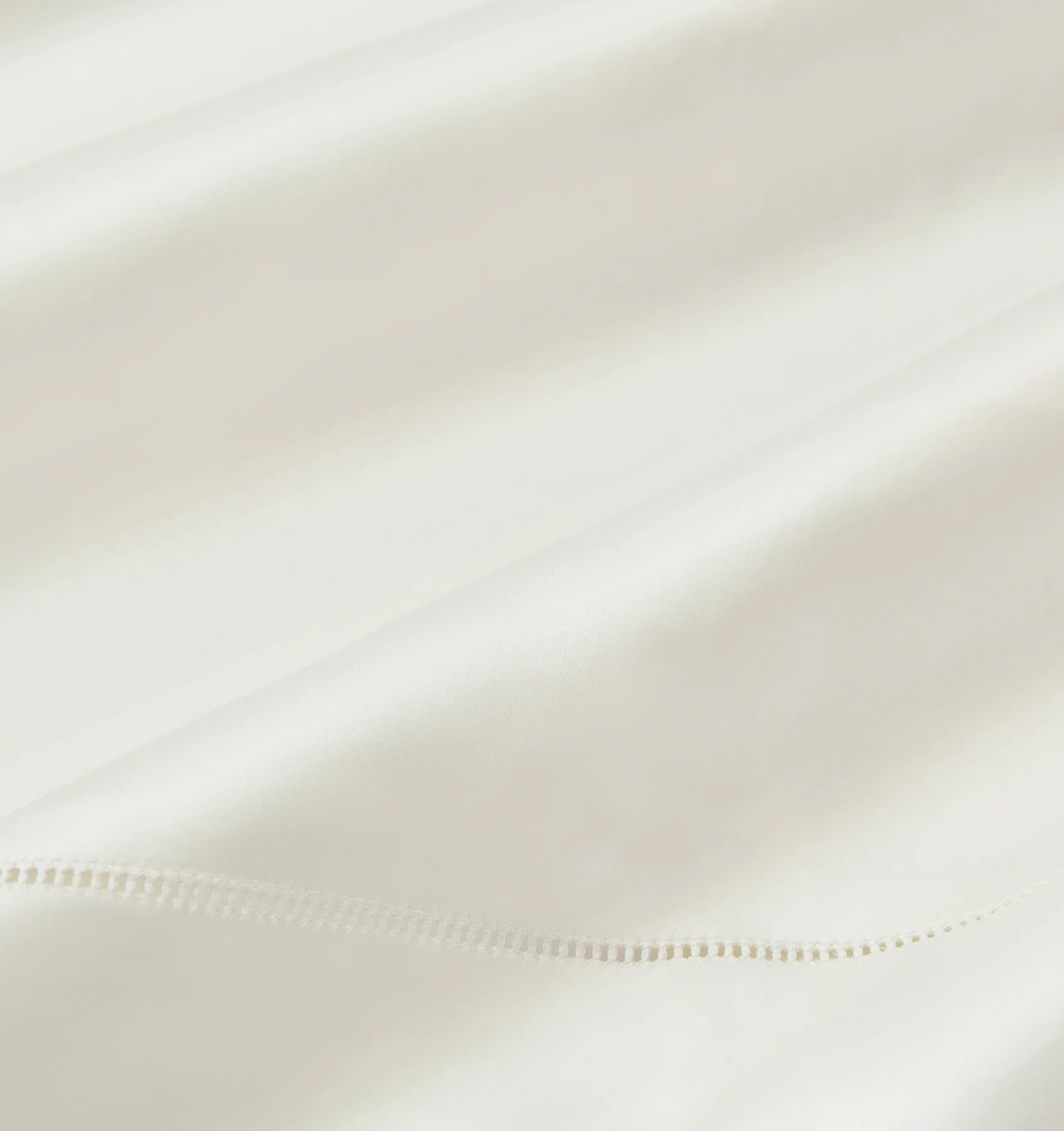 SFERRA Giza 45 Sateen Pillowcases - Image 10